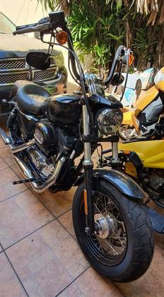 HARLEY-DAVIDSON SPORTSTER 1200 CUSTOM 